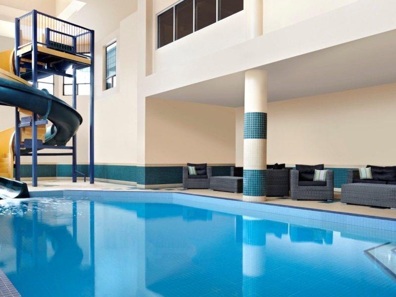 Four Points By Sheraton Hotel & Suites Calgary West Εξωτερικό φωτογραφία